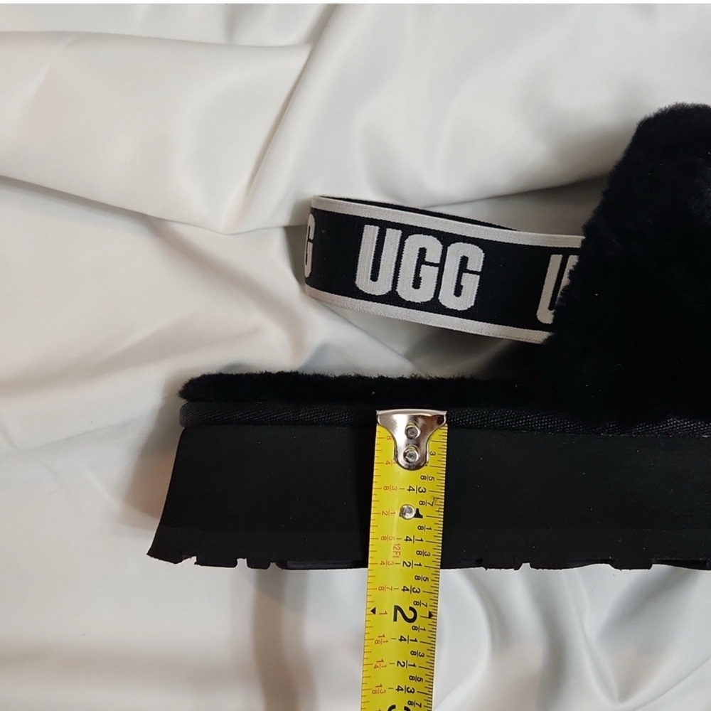 UGG Fluff Yeah Black and White Slide slippers (women's size 9)